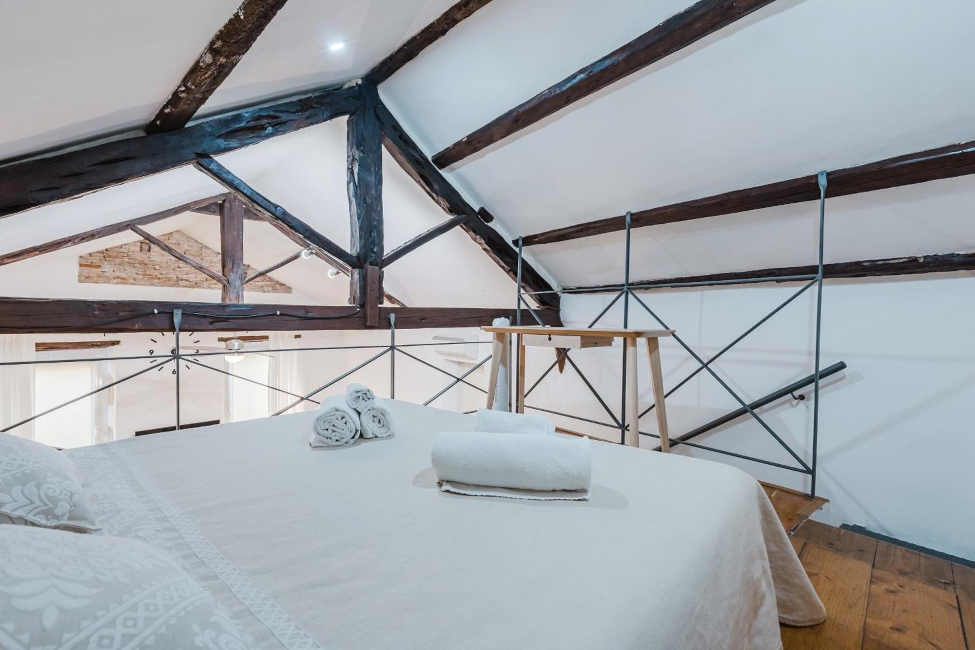 Holiday home Loft In Manno *